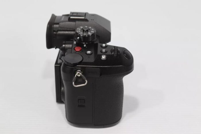 panasonic lumix gh6 mirrorless camera | 25.2mp | body only - Image 4